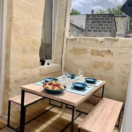 Lovely Accommodationwith Terrace * Bordeaux