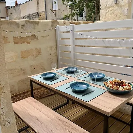Lejlighed Lovely Accommodationwith Terrace *