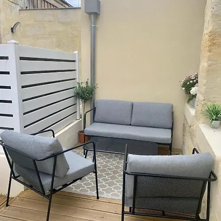 Lejlighed Lovely Accommodationwith Terrace Bordeaux
